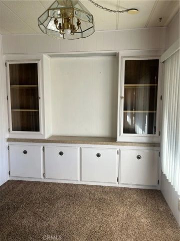 332 N Lyon 68, Hemet, CA 92543