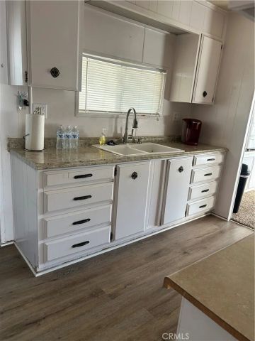 332 N Lyon 68, Hemet, CA 92543