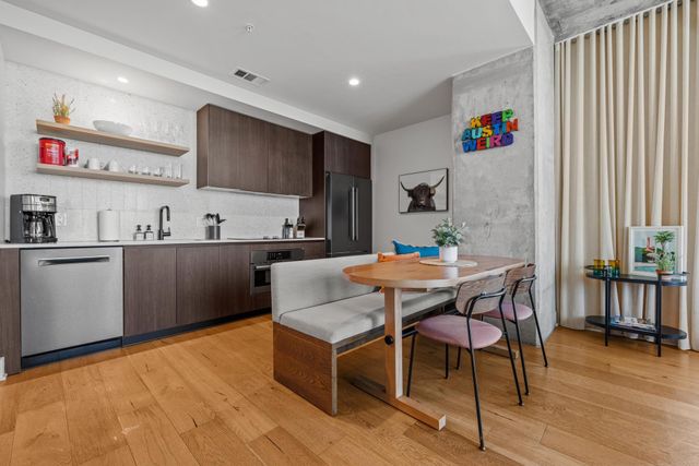 48 East Ave 1604, Austin, TX 78701