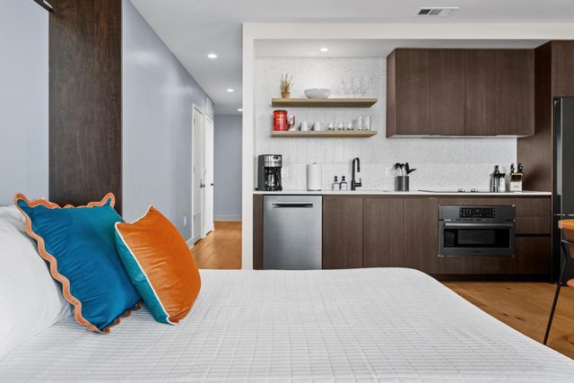 48 East Ave 1604, Austin, TX 78701