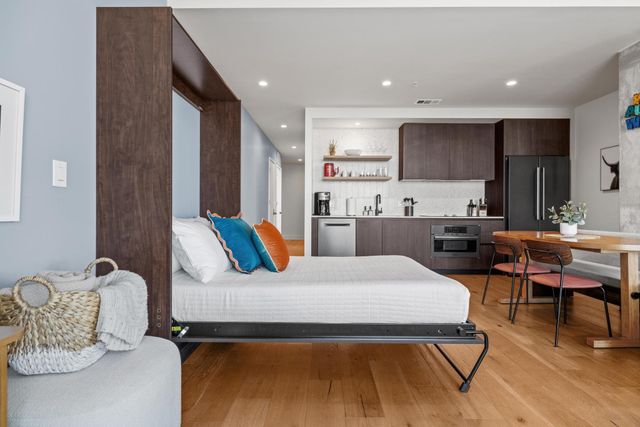 48 East Ave 1604, Austin, TX 78701