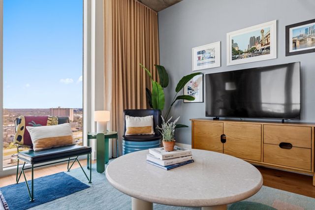 48 East Ave 1604, Austin, TX 78701