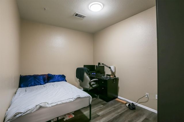 910 W 25th ST 408, Austin, TX 78705