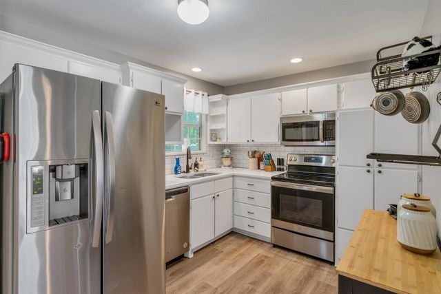203 Olive Street, Waxahachie, TX 75165