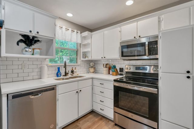 203 Olive Street, Waxahachie, TX 75165
