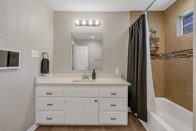 203 Olive Street, Waxahachie, TX 75165