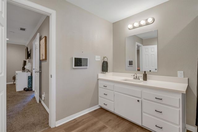 203 Olive Street, Waxahachie, TX 75165