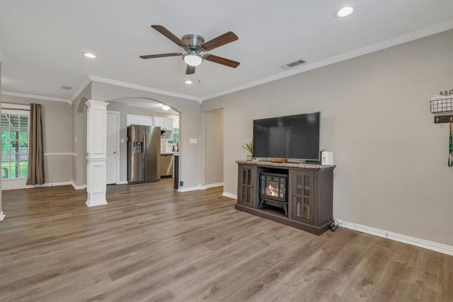 203 Olive Street, Waxahachie, TX 75165