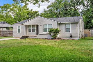 203 Olive Street, Waxahachie, TX 75165