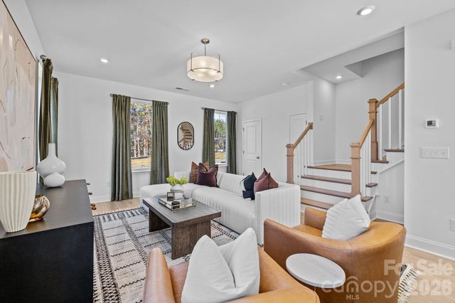 3025 Rozzelles Ferry Road, Charlotte, NC 28208