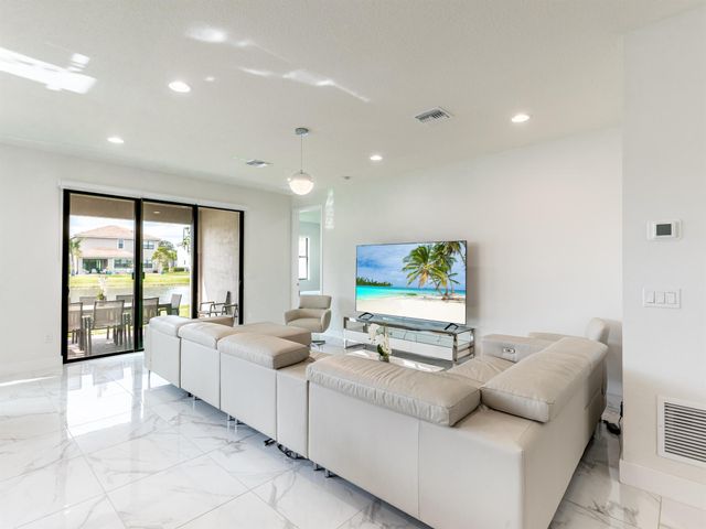 7191 Montereal Path, Lake Worth, FL 33463