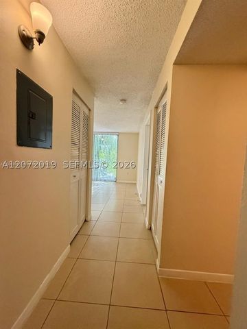 1720 NW N River Dr 413, Miami, FL 33125