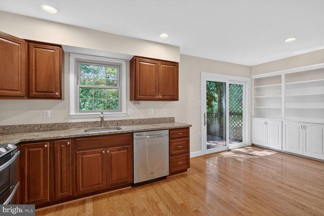 93 BRALAN CT, Gaithersburg, MD 20877