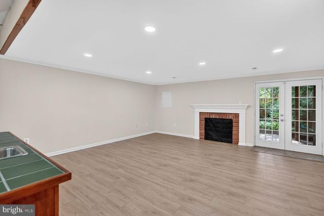 93 BRALAN CT, Gaithersburg, MD 20877