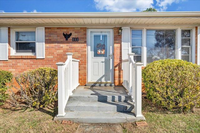 111 Wayne Drive, Lynchburg, VA 24502
