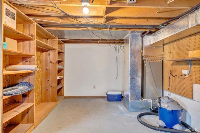 111 Wayne Drive, Lynchburg, VA 24502