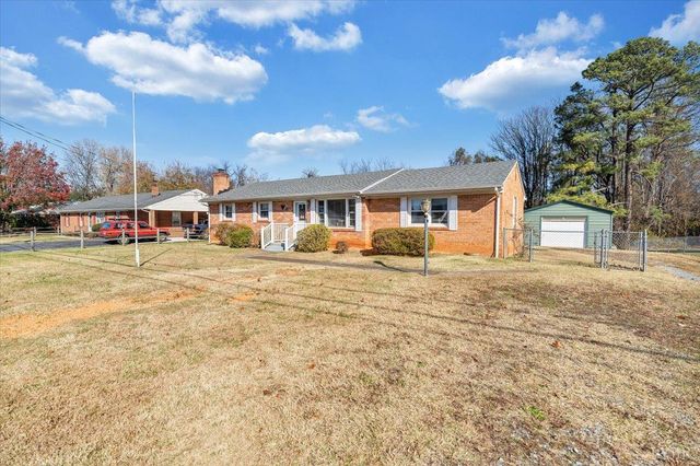 111 Wayne Drive, Lynchburg, VA 24502