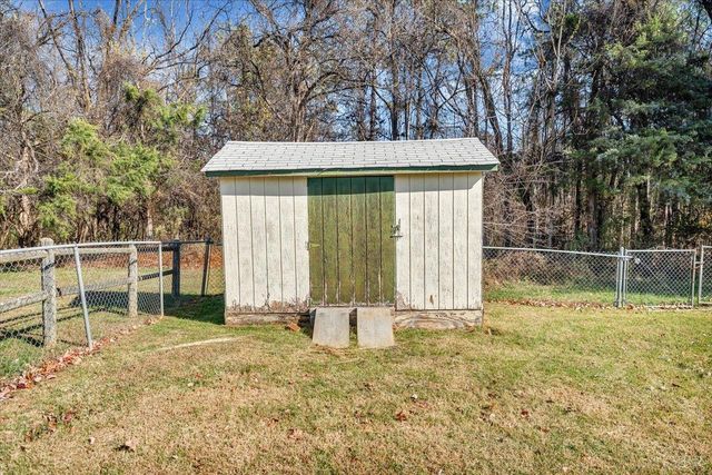 111 Wayne Drive, Lynchburg, VA 24502