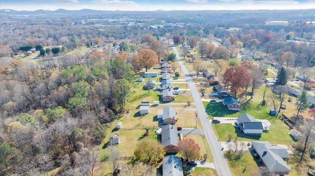 111 Wayne Drive, Lynchburg, VA 24502