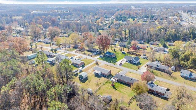 111 Wayne Drive, Lynchburg, VA 24502