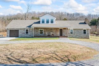 744 Dobbins Pike, Gallatin, TN 37066