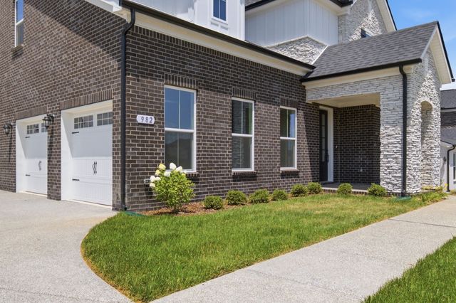 982 Champions Circle, Mount Juliet, TN 37122