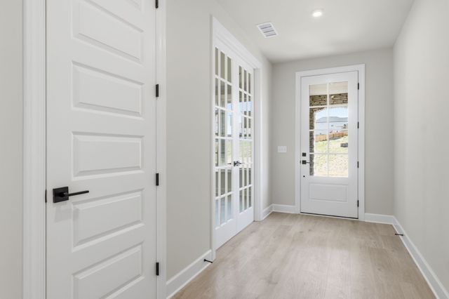 982 Champions Circle, Mount Juliet, TN 37122