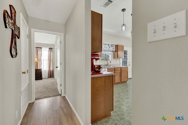 7164 Still Hollow Drive, San Antonio, TX 78244