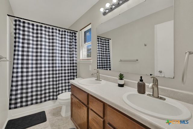 7164 Still Hollow Drive, San Antonio, TX 78244