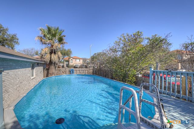 7164 Still Hollow Drive, San Antonio, TX 78244