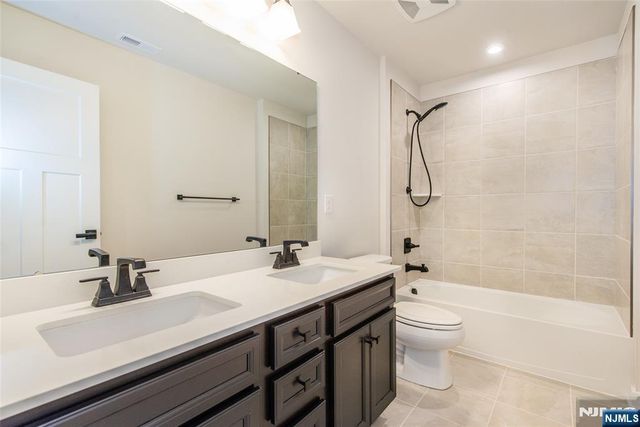 37 Esposito Lane, Roxbury Township, NJ 07850