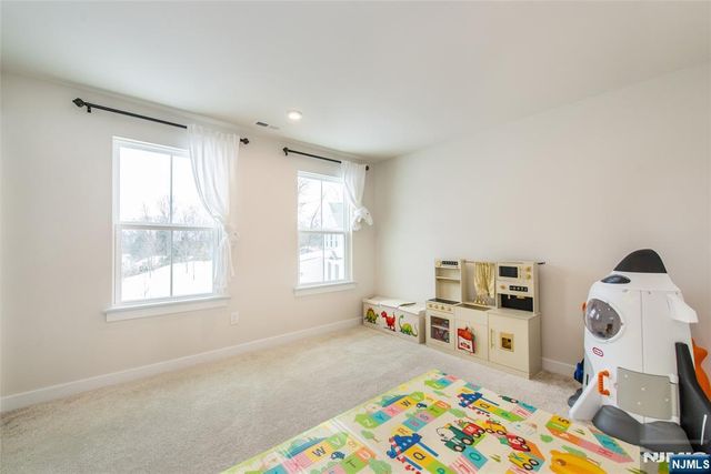 37 Esposito Lane, Roxbury Township, NJ 07850