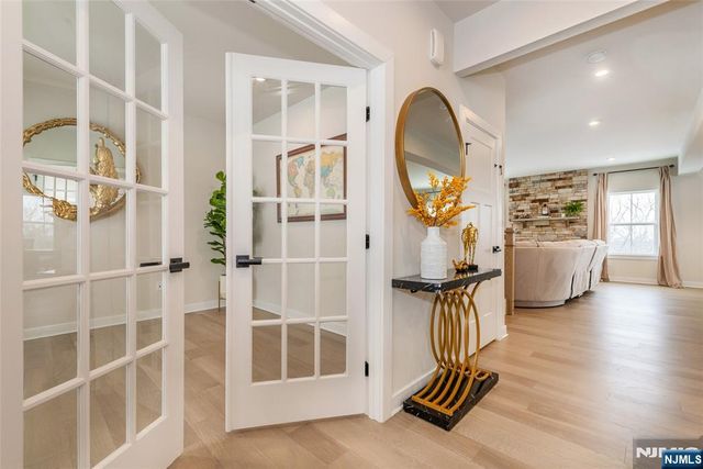 37 Esposito Lane, Roxbury Township, NJ 07850