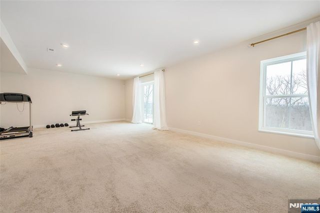 37 Esposito Lane, Roxbury Township, NJ 07850