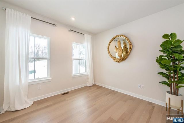 37 Esposito Lane, Roxbury Township, NJ 07850