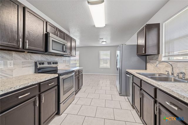 3804 Fieldcrest Drive, Killeen, TX 76549