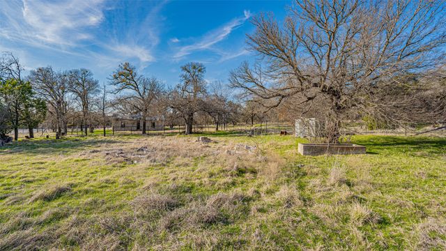 103 S Fm 56, Glen Rose, TX 76043