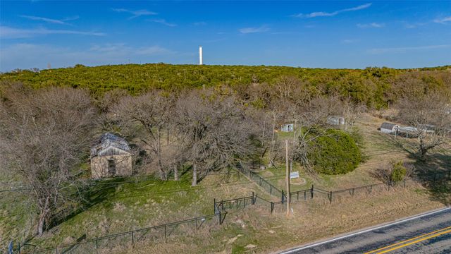 103 S Fm 56, Glen Rose, TX 76043