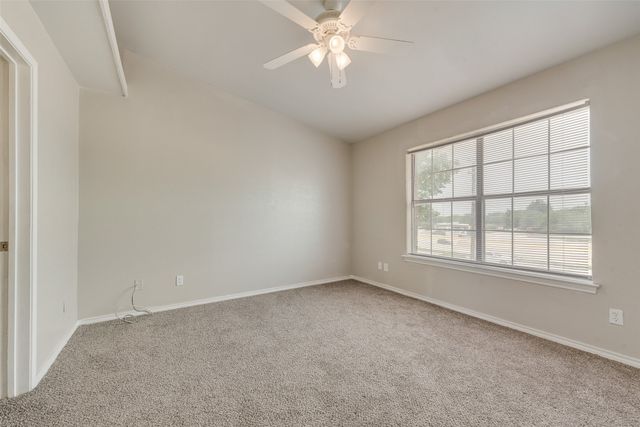 1013 Parkway Terrace, Cedar Hill, TX 75104