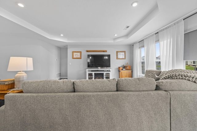 3705 Winding Path Drive, Canal Winchester, OH 43110