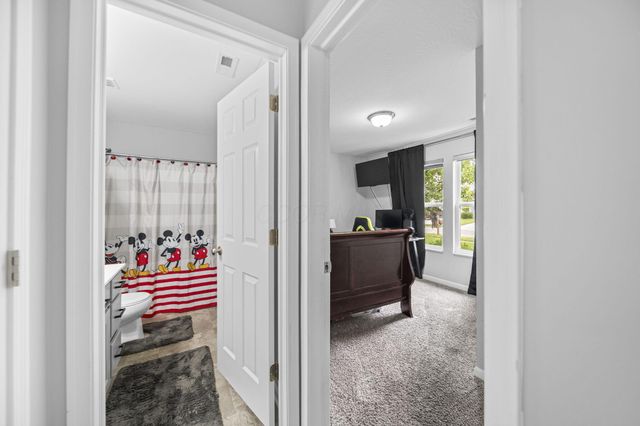 3705 Winding Path Drive, Canal Winchester, OH 43110