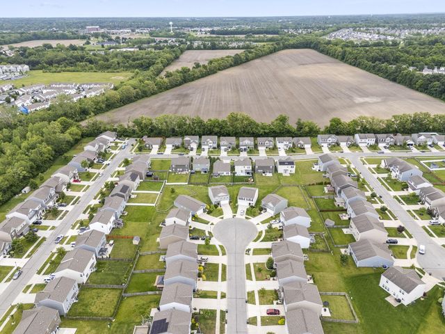 3705 Winding Path Drive, Canal Winchester, OH 43110