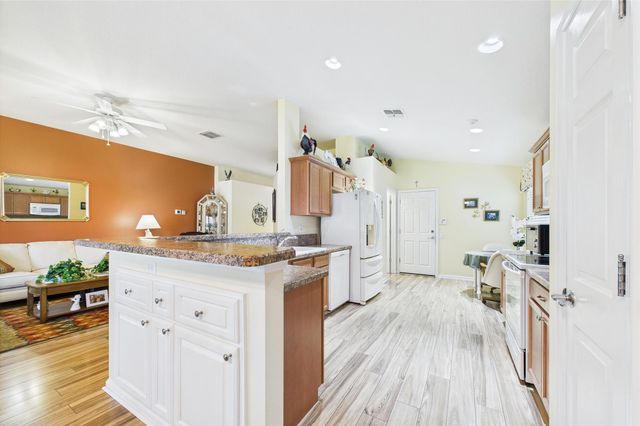 1521 Dittmer Circle SE, Palm Bay, FL 32909