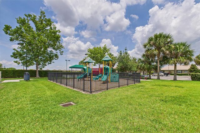 1521 Dittmer Circle SE, Palm Bay, FL 32909