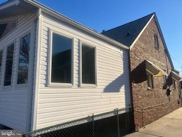 7404 POPLAR AVE, Baltimore, MD 21224