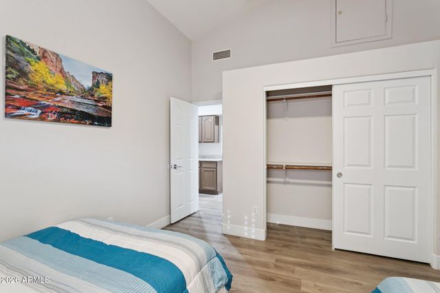 4637 E FERNWOOD Court, Cave Creek, AZ 85331