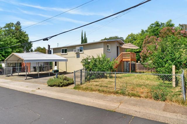 900 Shearer St, Roseville, CA 95678