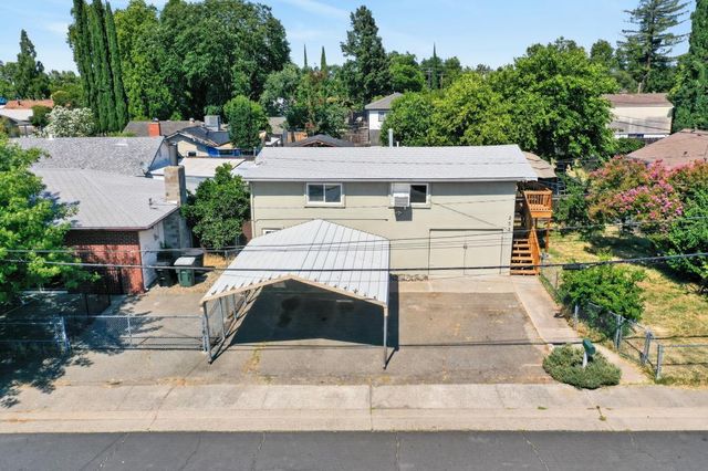 900 Shearer St, Roseville, CA 95678
