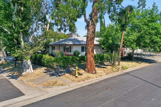 900 Shearer St, Roseville, CA 95678