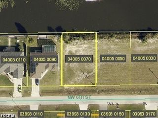 2739 NW 6th ST, Cape Coral, FL 33993